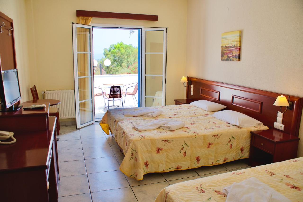 Venardos Hotel Agia Pelagia  Esterno foto