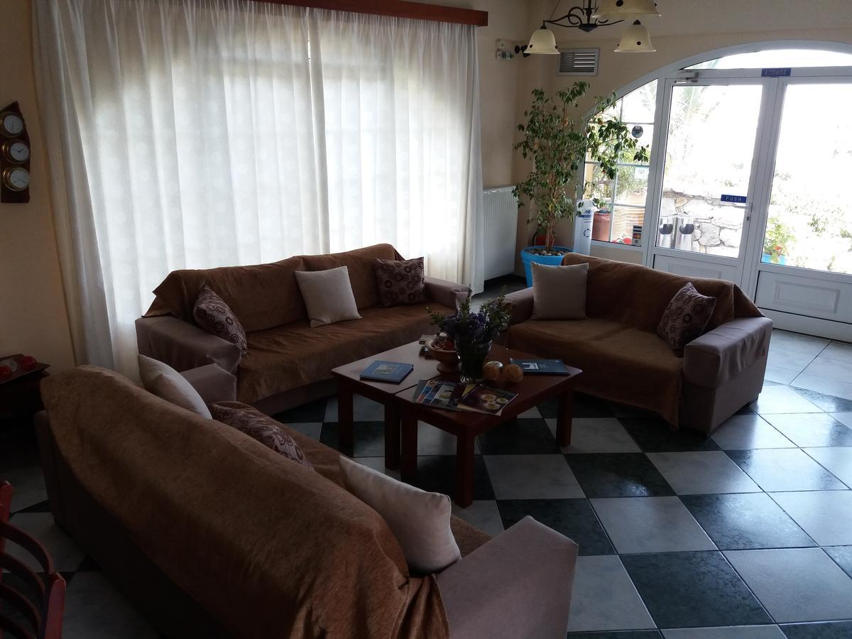 Venardos Hotel Agia Pelagia  Esterno foto